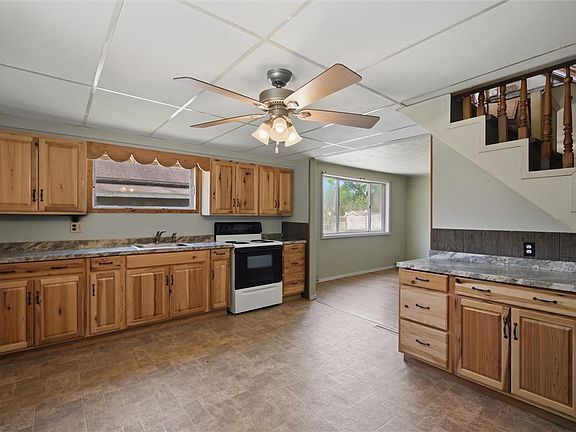 4th image of 1449 2nd St