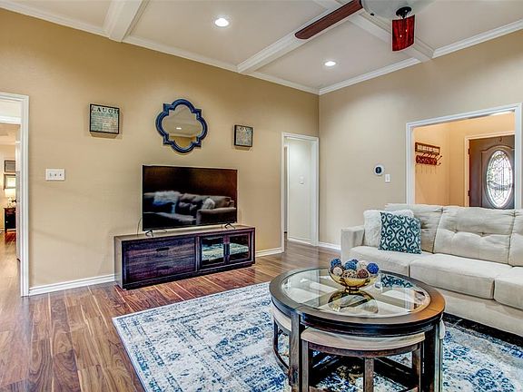 4th image of 4023 Kentshire Ln