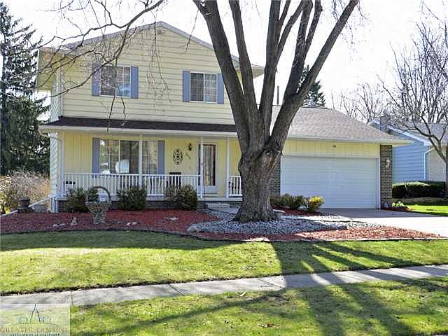 1st image of 2634 Newport Dr