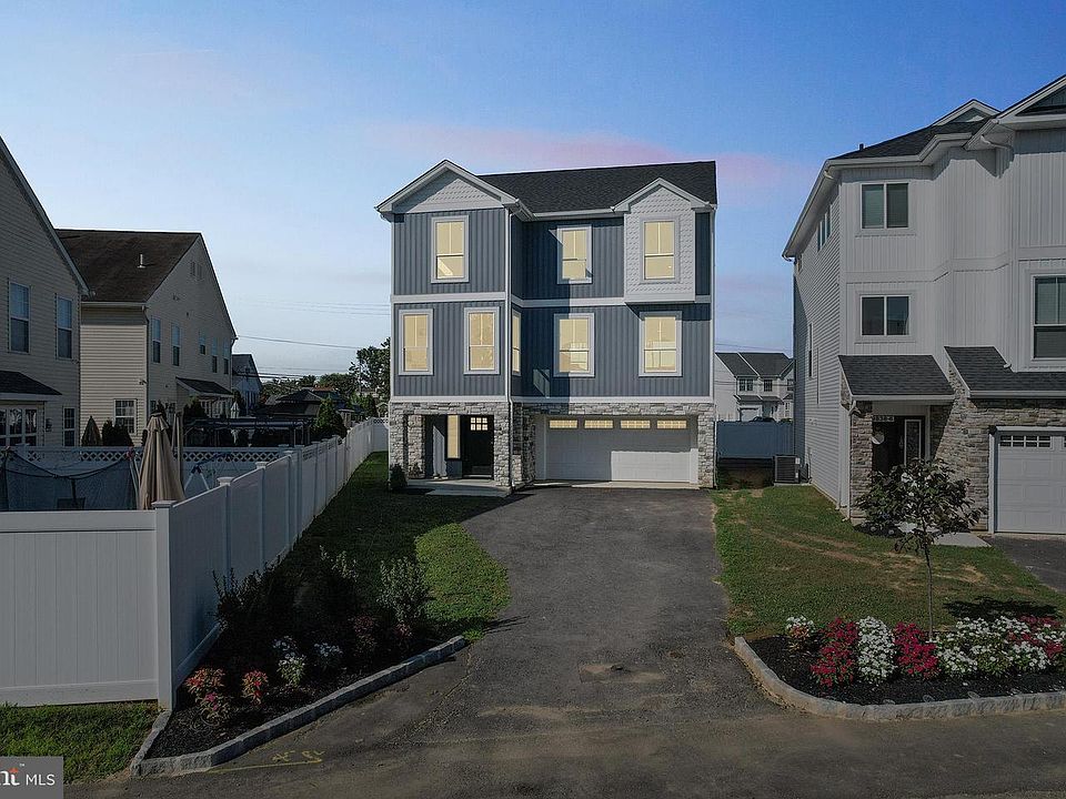 1st image of 9838 Legion St Lot 2-E
