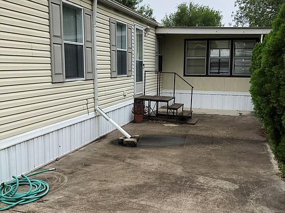 4th image of 890 Minnesota Dr #32