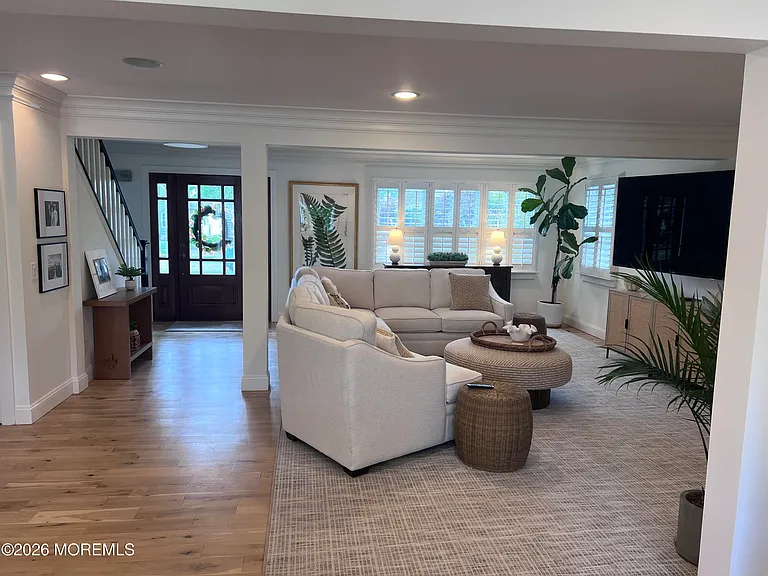 703 Boston Blvd — Photo 3
