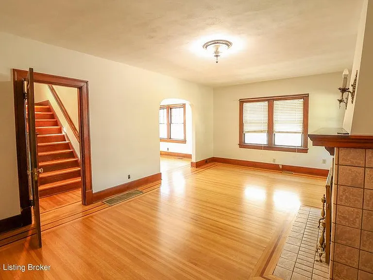 2154 Emerson Ave — Photo 15