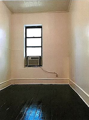 2nd image of 493 12th St #1D