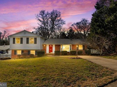 8511 Queen Elizabeth Blvd, Annandale, VA, 22003