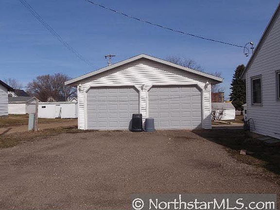 2nd image of 204 1st Avenue W
