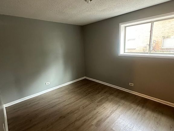 3rd image of 185 Arbor Ct #125-130