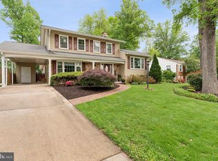 8807 Falkstone Ln, Alexandria, VA 22309