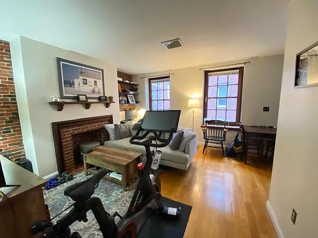 1 bed, 600 sqft, $3,100 — Photo 1