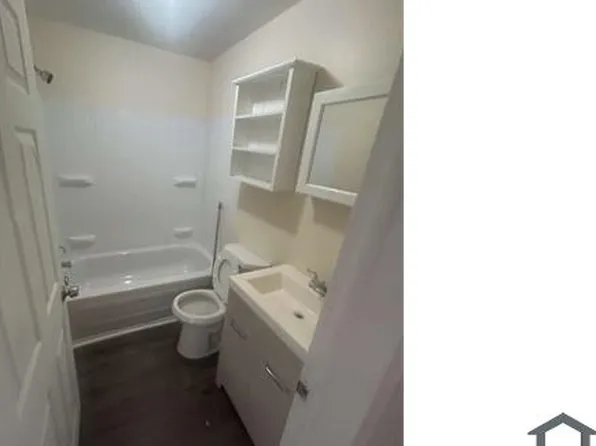 3901 Pennsgrove St, Philadelphia, PA 19104