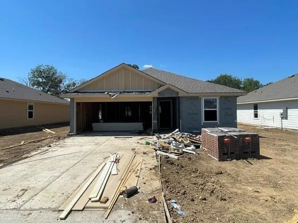 210 Paco Loop, Caldwell, TX 77836