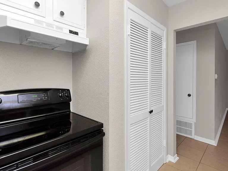 6401 Skyline Dr #38 — Photo 8