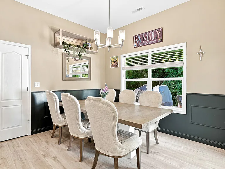 2404 Baxley Dr — Photo 13