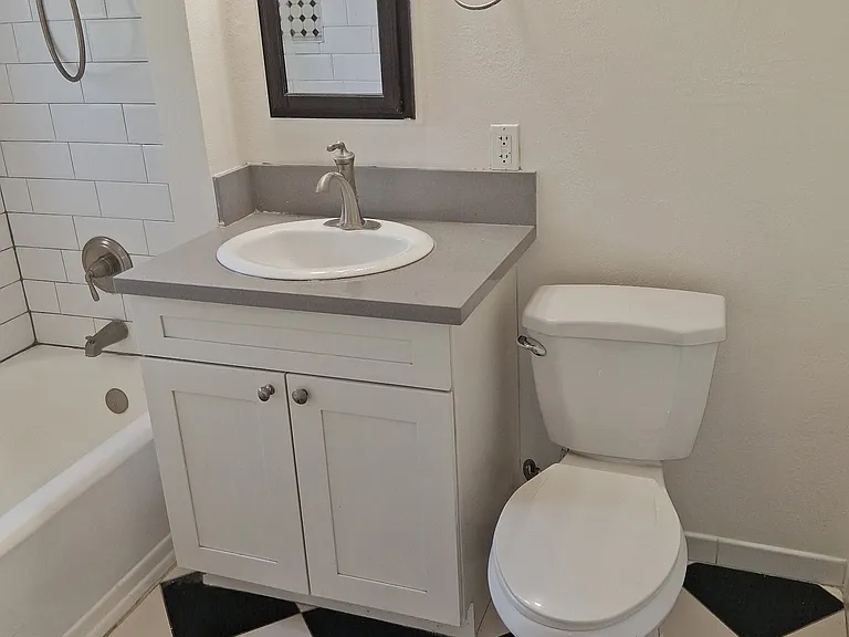 481 N 9th St #186 — Photo 7