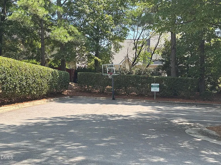 2101 Jerimouth Dr — Photo 13