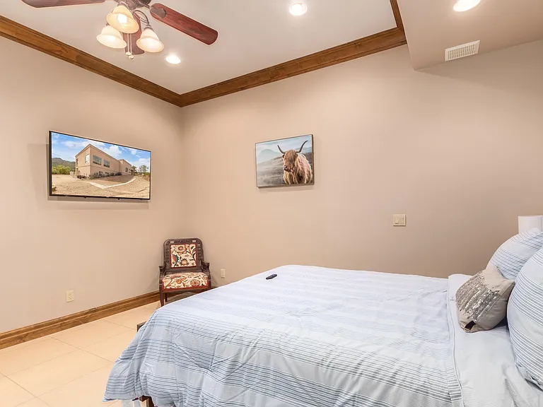 6770 E Skyline Dr — Photo 13