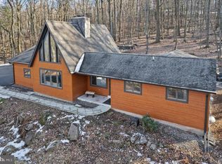 312 Spring Hill Ln, Lebanon, PA 17042