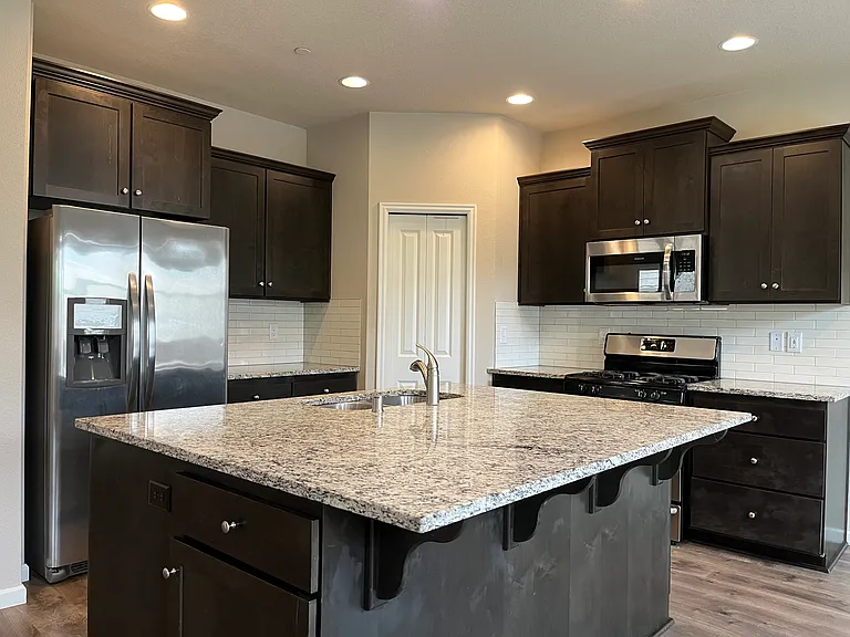 7323 N 93rd Ave — Photo 10