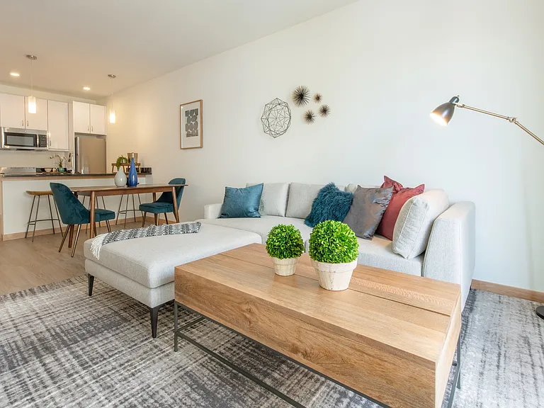 1 Bed / 1 Bath - 702 SF - Living & Kitchen