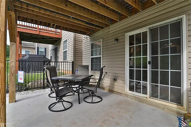 5170 Spring Ridge Dr E — Photo 40
