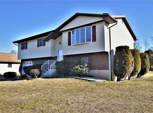 4081 Devonshire Rd, Bethlehem, PA 18020