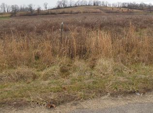 2 Sheets Rd, Waverly, OH 45690