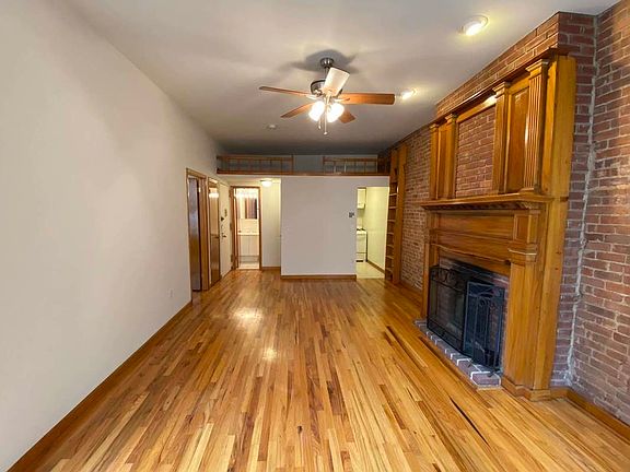 5th image of 323 W 89th St APT 3B
