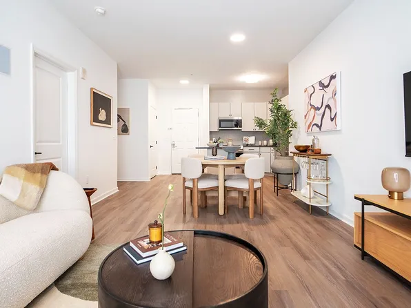 55 Riverwalk Place image 1 of 52