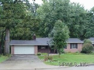 1060 Franklin Ave, Edwardsville, IL 62025