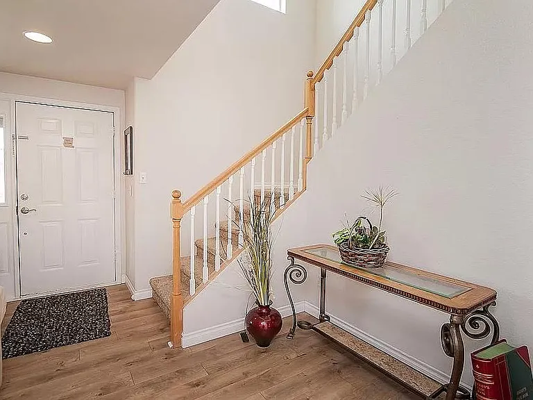 7715 Galiano Dr — Photo 8