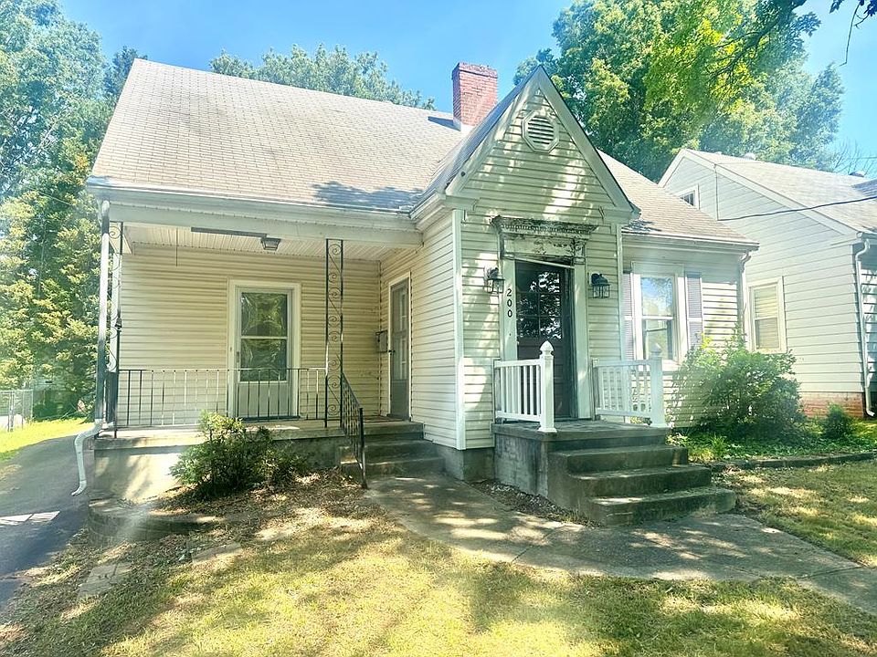 1st image of 200 Clement Ave