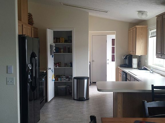4th image of 300 SW 7th Ave Unit 506