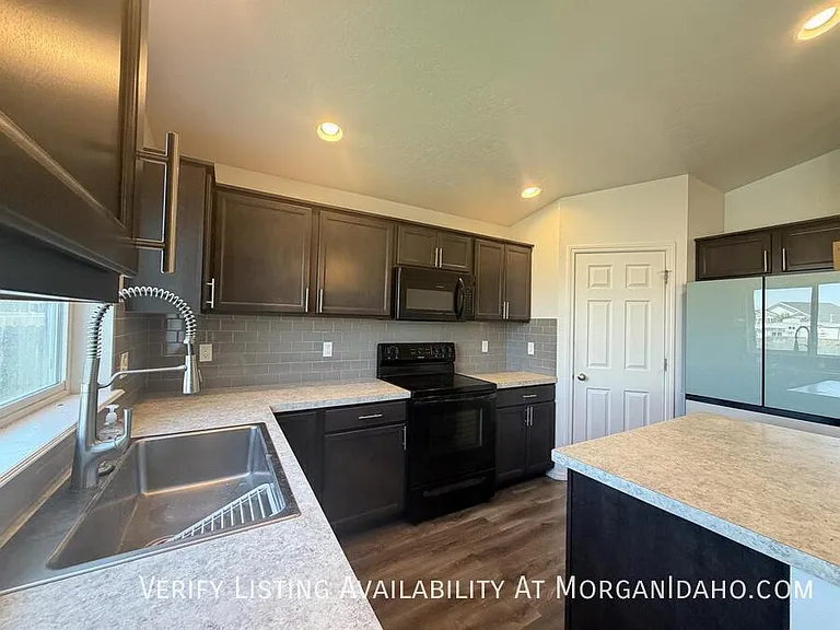 7690 E Willard Dr — Photo 5