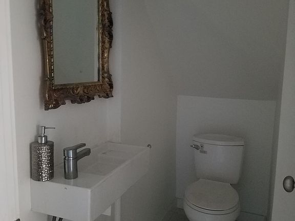 3rd image of 421 Normandie Pl #1