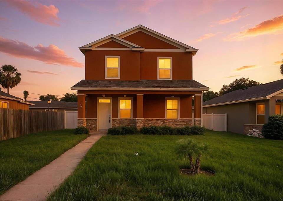 1st image of 1012 S HOLLY AVENUE