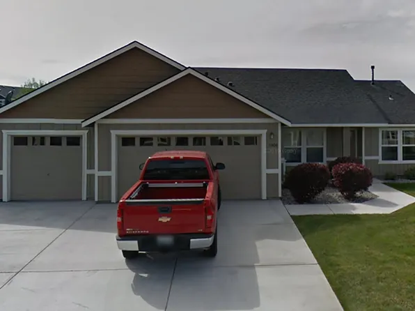 5906 Robert Wayne Dr, Pasco, WA 99301