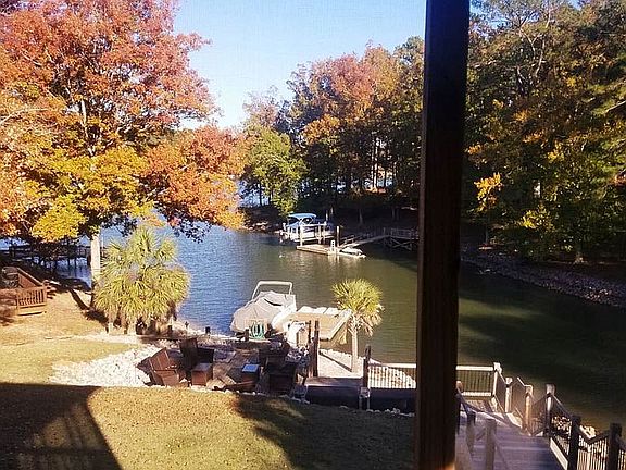 BEAUTIFUL FALL VIEW