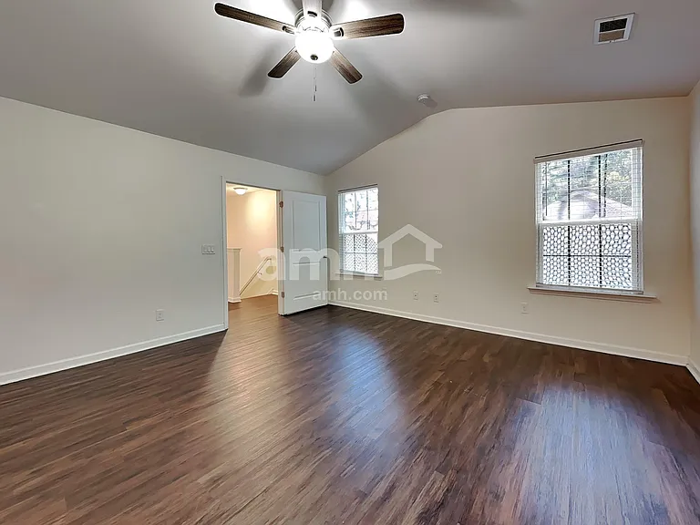 37 Sand Live Oak Dr — Photo 10