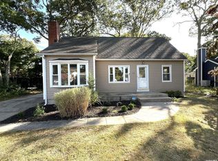 1215 Waverly Ave, Holtsville, NY 11742
