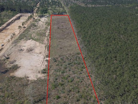 2nd image of 925 County Line Rd