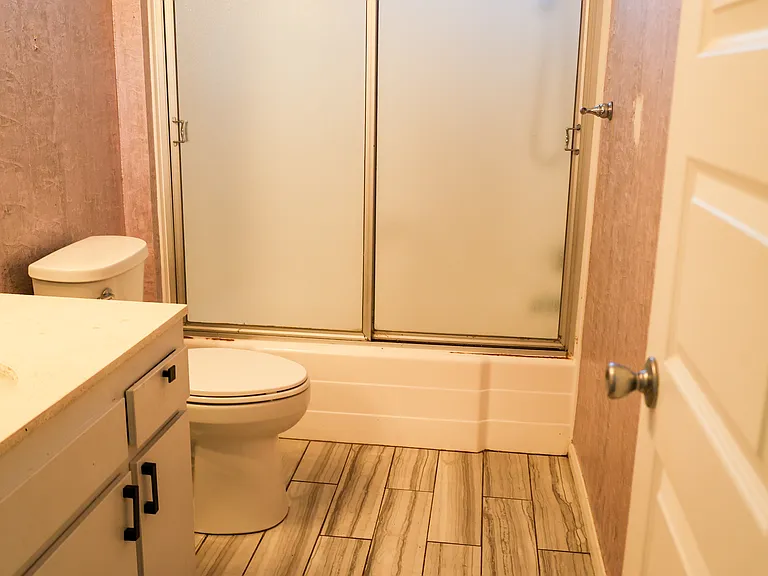 842 W Oliver St — Photo 9