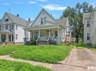 1042 N 1st St, Springfield, IL 62702