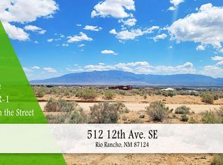 512 12th Ave SE, Rio Rancho, NM 87124