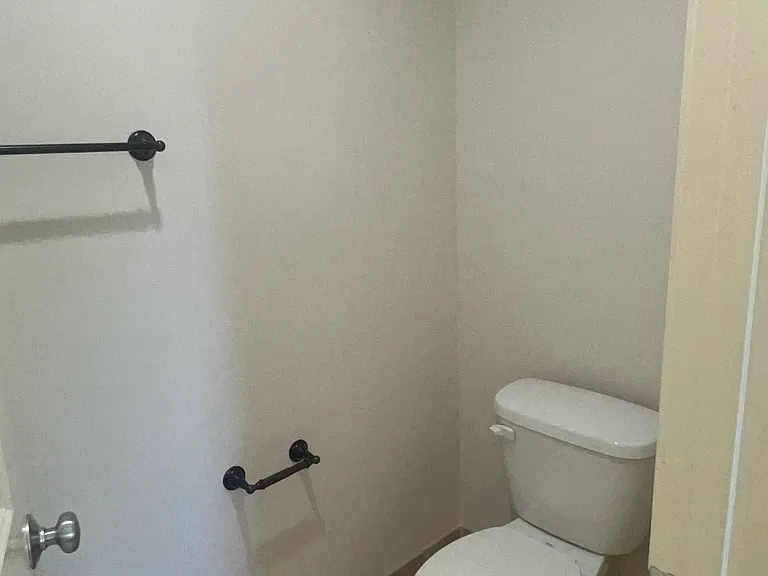 23335 Tradewind Dr — Photo 22
