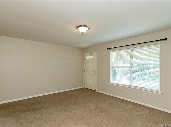 4th image of 3651 Delling Downs Dr