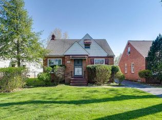18304 Knoll Dr, Maple Hts, OH