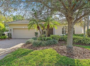 6305 41st Ct E, Sarasota, FL 34243
