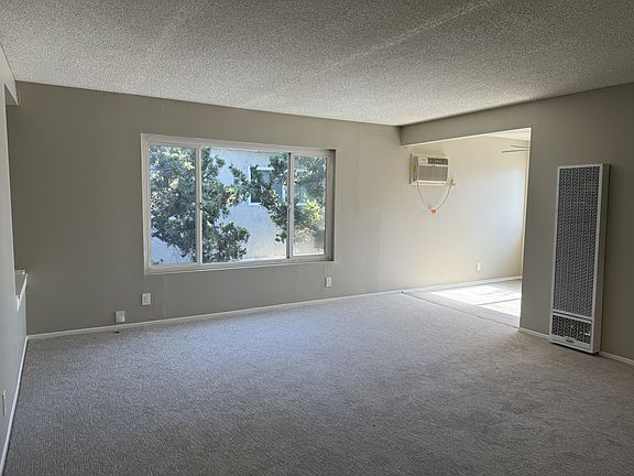 4th image of 204 N Berkeley Ave #C