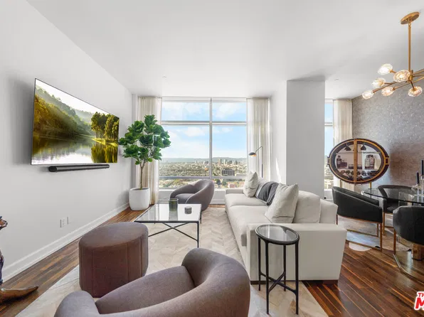 900 W Olympic Blvd Unit 28E, Los Angeles, CA 90015