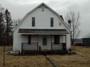 3239 Crockett Rd, Beaverton, MI 48612